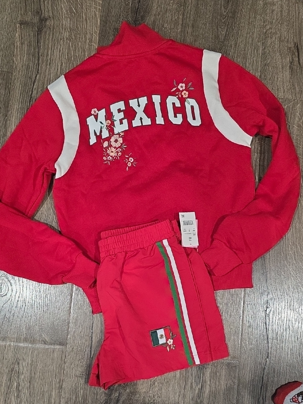 NWT Mexico Zoe + Liv Red Athletic Jacket & Matching Shorts Set